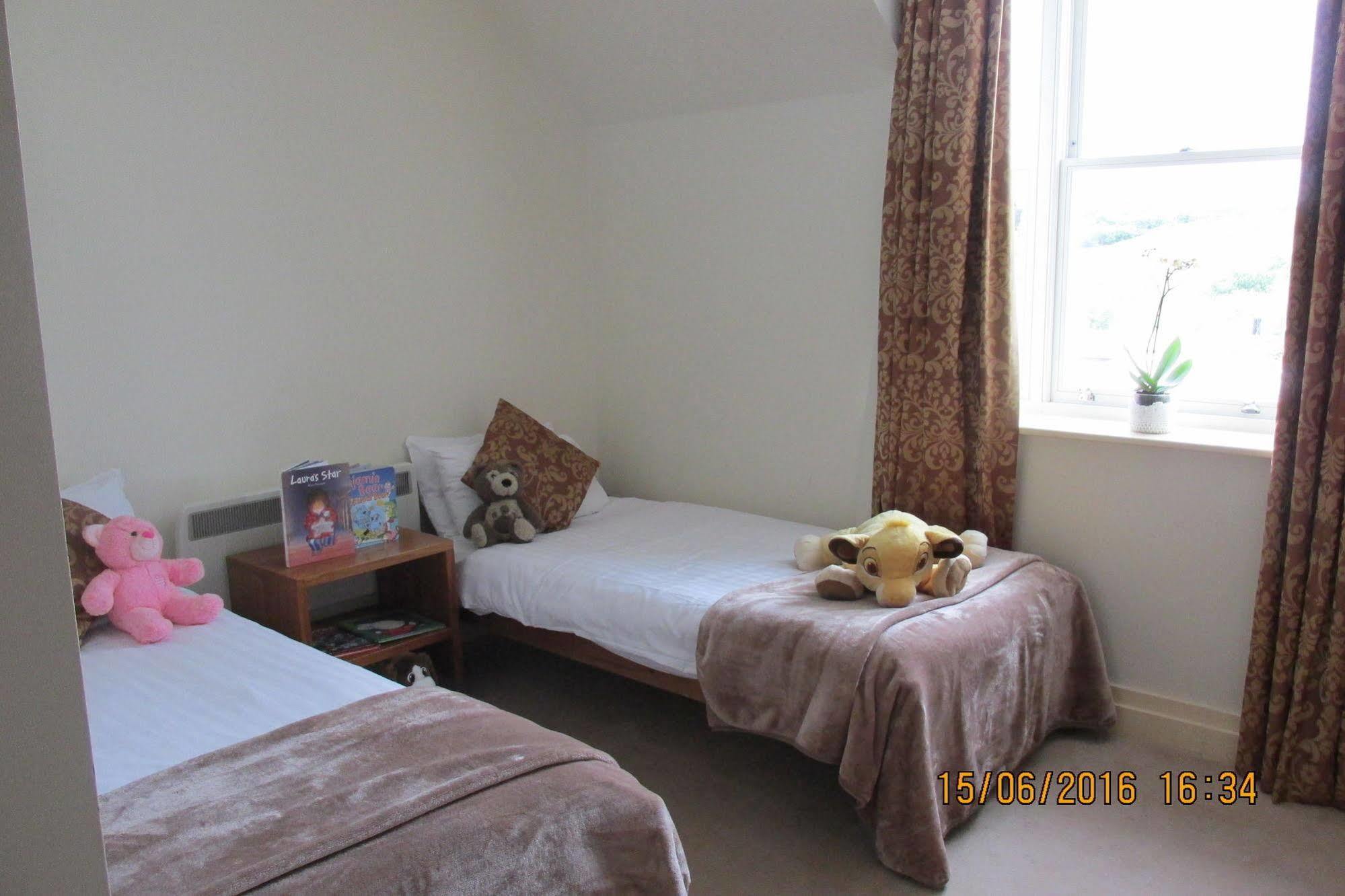 Westport Country Lodge Hotel ภายนอก รูปภาพ
